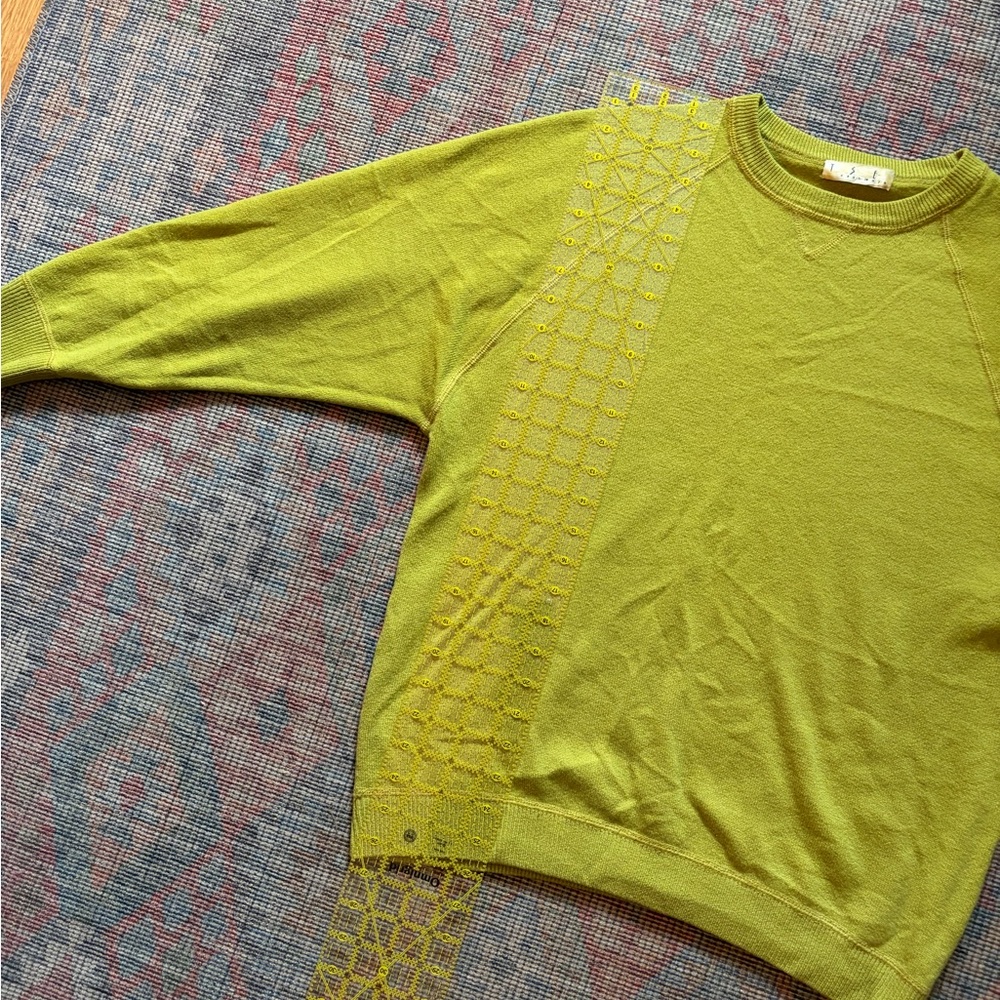 TSE Women's Chartreuse Green Cashmere Sweater - Picture 3 of 6